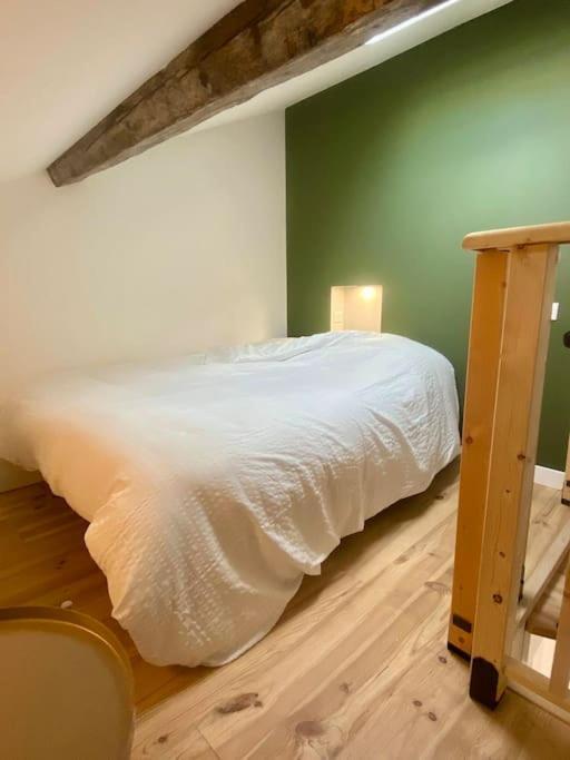 Le 23, Cocon Dans Le Centre Historique Apartment Montauban Exterior photo